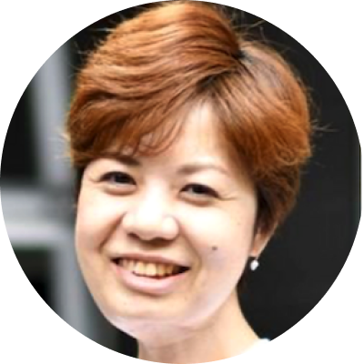 荒井里奈さん